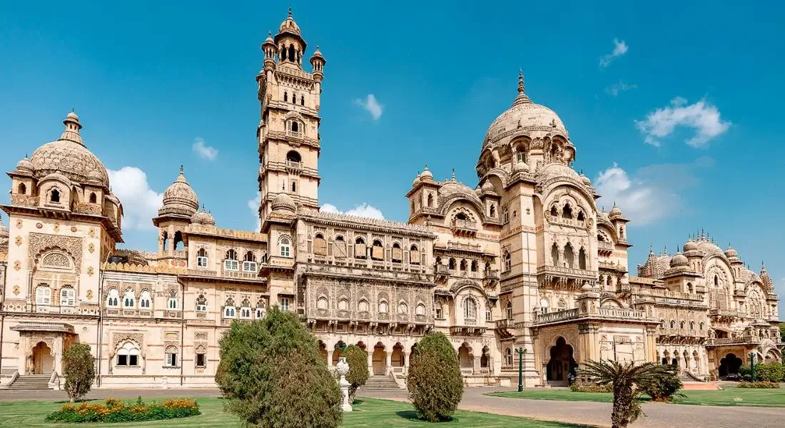 biggest houses in the world