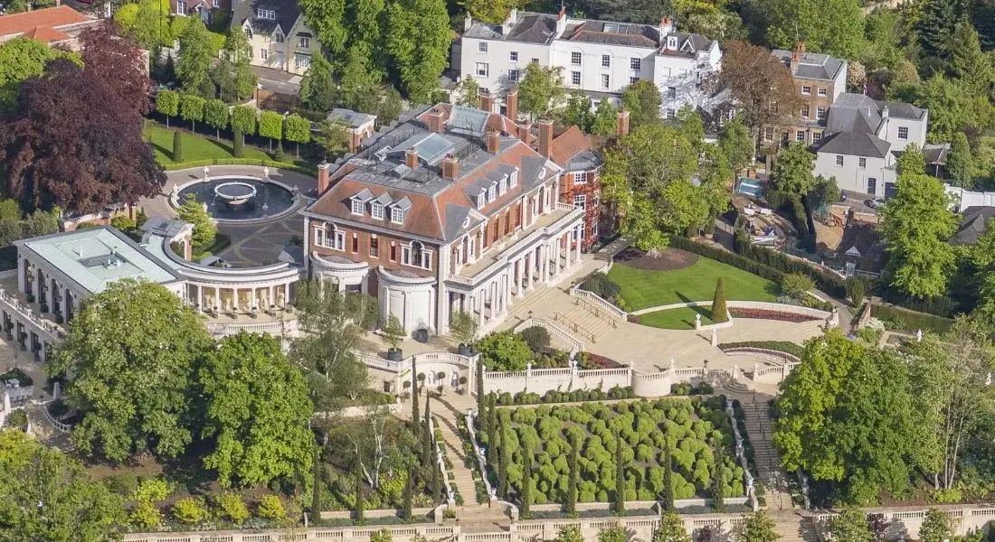 largest mansion in the world