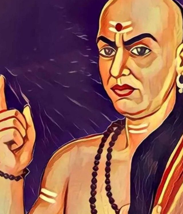 चाणक्य की ये बातें याद रखने से करियर में लंबी छलांग और सफलता आपके कदम चूमेगी